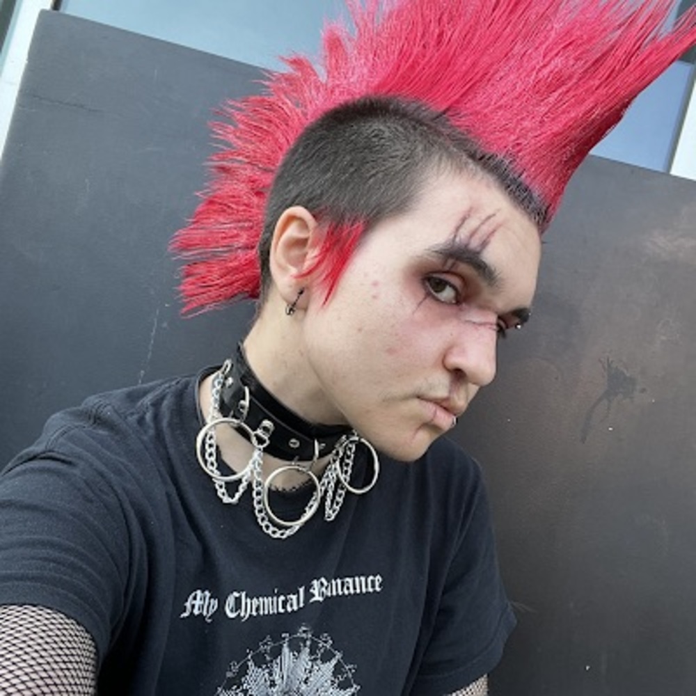 Meet your Posher, Kora